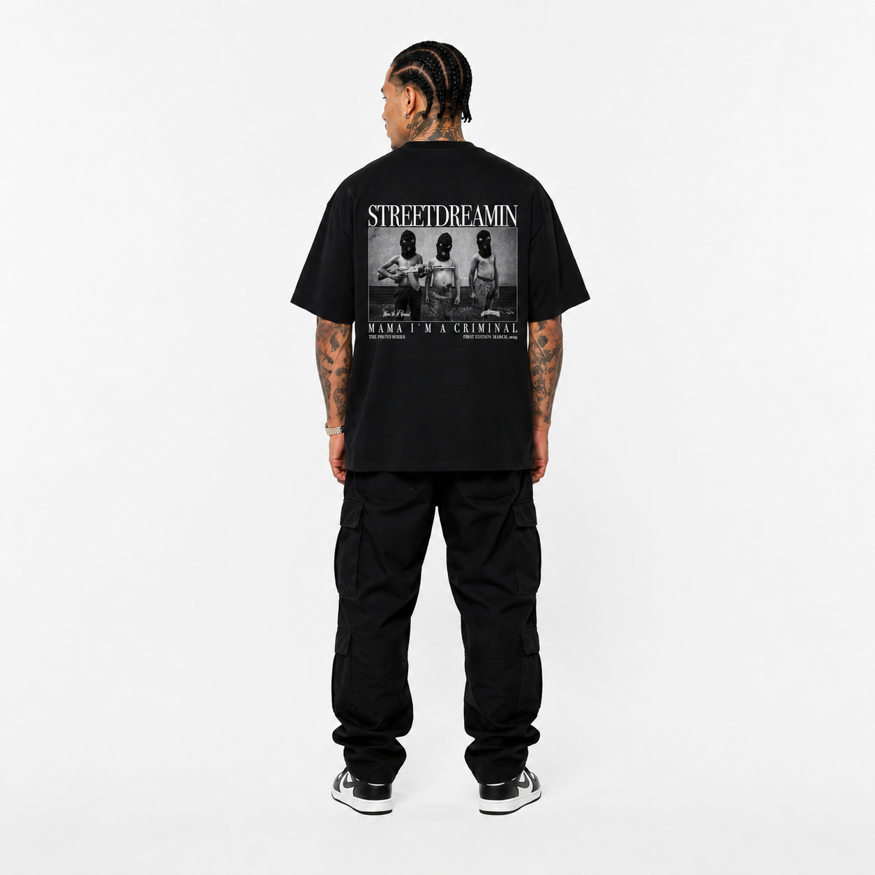 An SD Exclusive: "THE KIDS" HEAVY OVERSIZED T-SHIRT MIT LEICHTER DROPSHOULDER | 240G/M2 | 100% BAUMWOLLE | BLK & WHITE